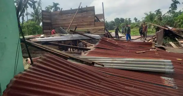 ngentot anyar 72 Griya Penduduk Rusak Diterjang semilir pentil Beliung di Aceh Tenggara