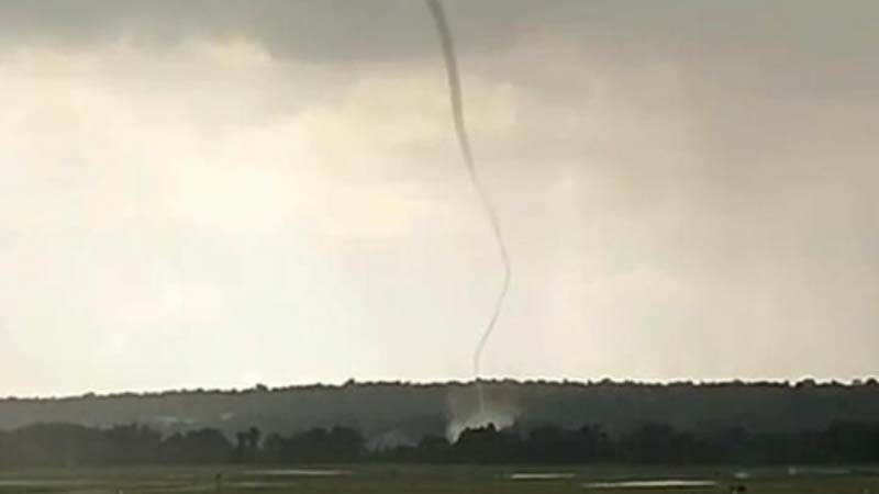 ngentot anyar Dua masa Diterjang semilir pentil Beliung, BMKG Minta Waspada Sepekan Mendatang