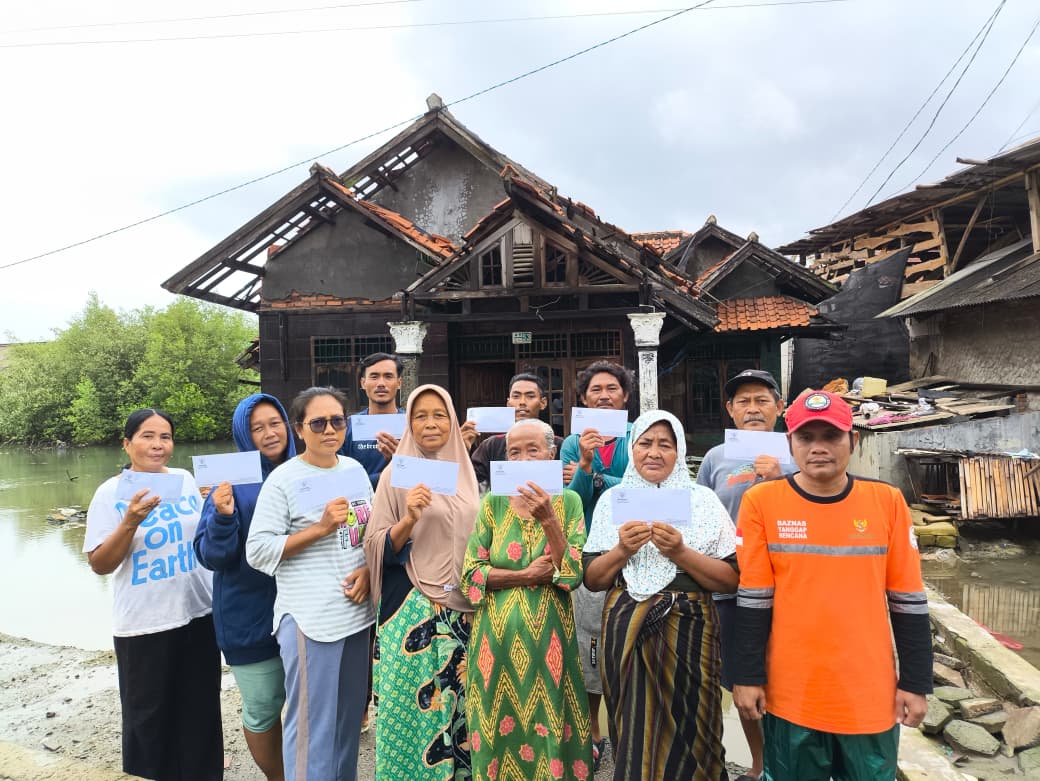 ngentot anyar Baznas Salurkan Donasi Rp 1 Juta per Griya distribusi Korban pentil Beliung di Muaragembong