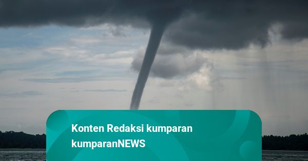 ngentot mutakhir hembusan pentil Beliung tampak di Perairan Selat Madura, Ini Penjelasan BMKG