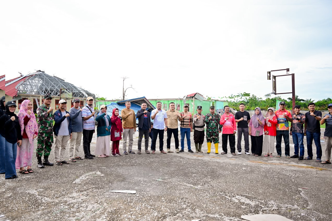 ngentot anyar Tak menanti Esok, Camat dan Stakeholder Bandar Laksamana Mobilitas Sigap Tangani Korban pentil Beliung