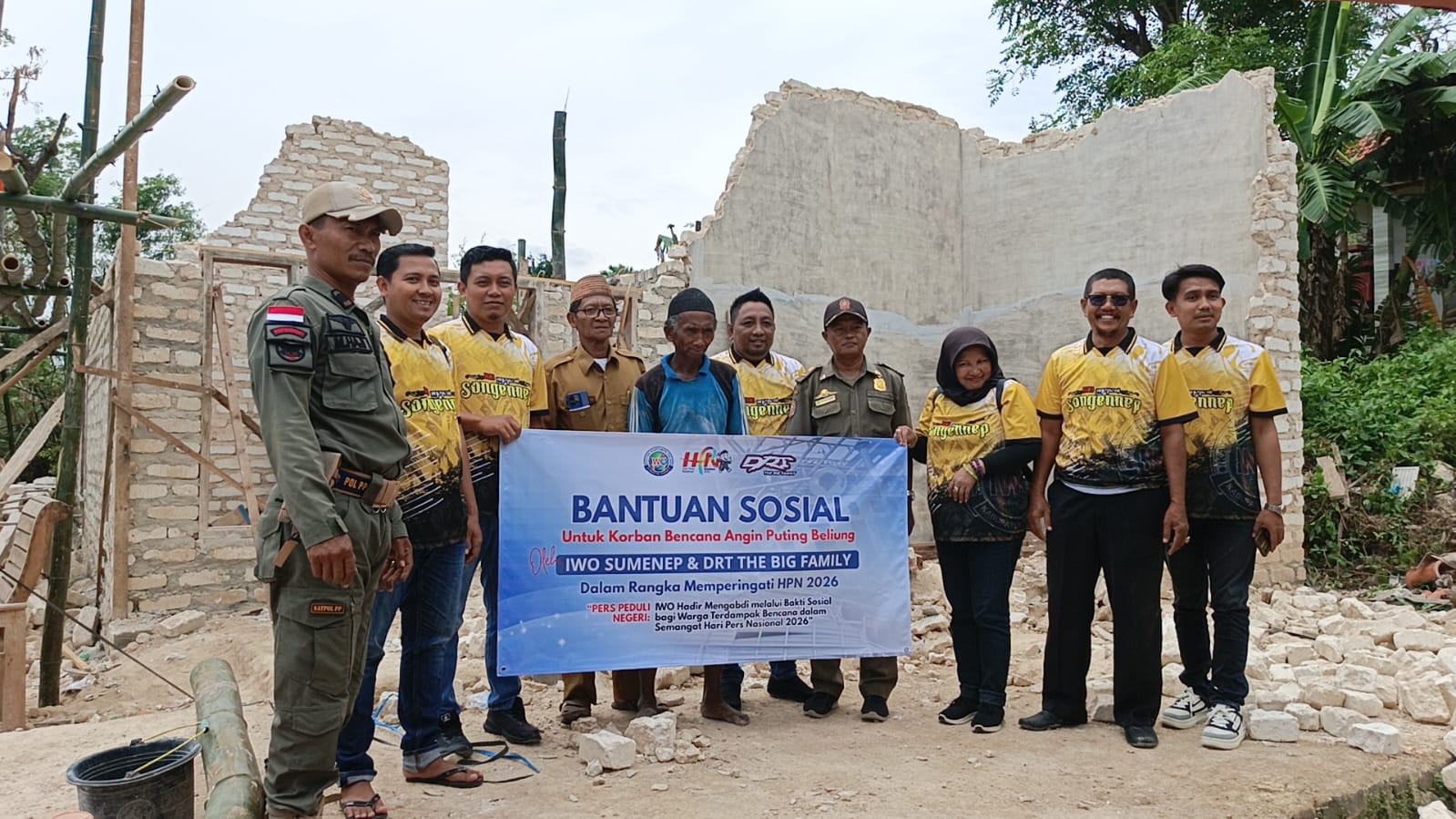 ngentot mutakhir Momentum HPN 2026, IWO Sumenep Berikan Donasi Sosial Korban semilir pentil Beliung