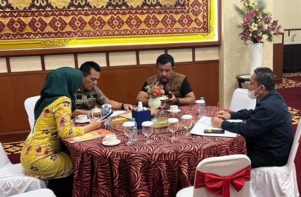 ngentot anyar Gubernur Ansar Mobilitas Sigap salur Kapal Kepri 1 Bawa Donasi Korban pentil Beliung di Lingga