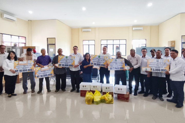 ngentot anyar BPBD Kapuas Salurkan Donasi Korban Musibah Kebakaran dan pentil Beliung