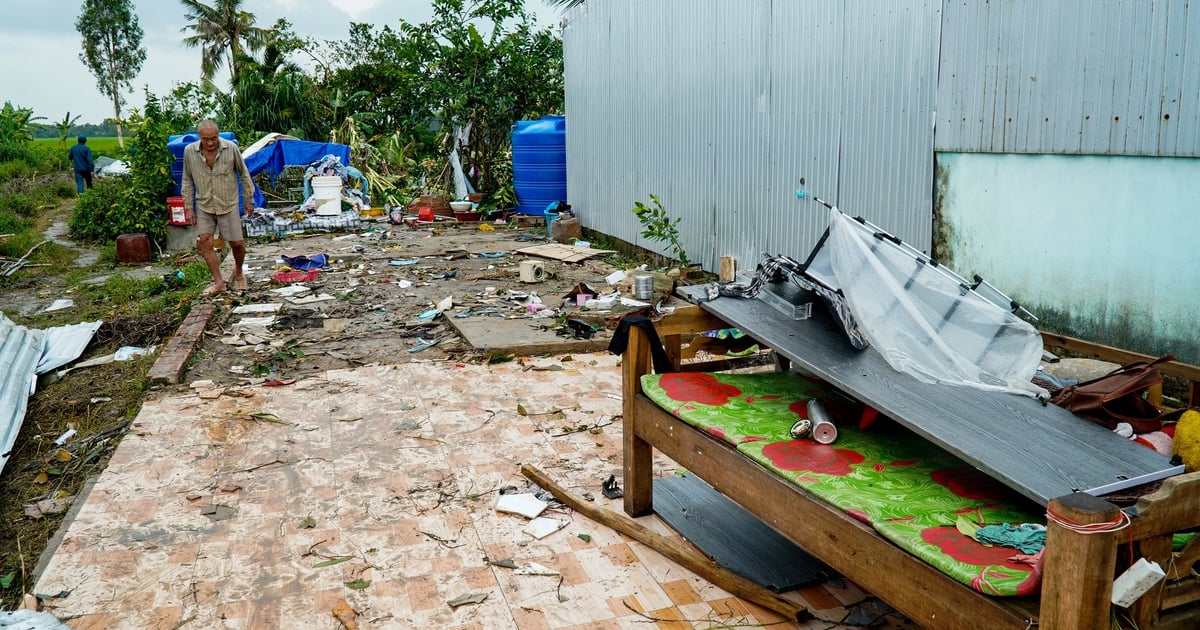 ngentot mutakhir hembusan pentil beliung merobek extra dari 70 Asbes; Penduduk Ca Mau menceritakan saat-saat Hayati dan Wafat.
