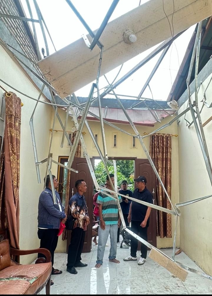 ngentot anyar 111 Griya di Sergai Diterjang pentil Beliung, Bupati periksa Kondisi 
