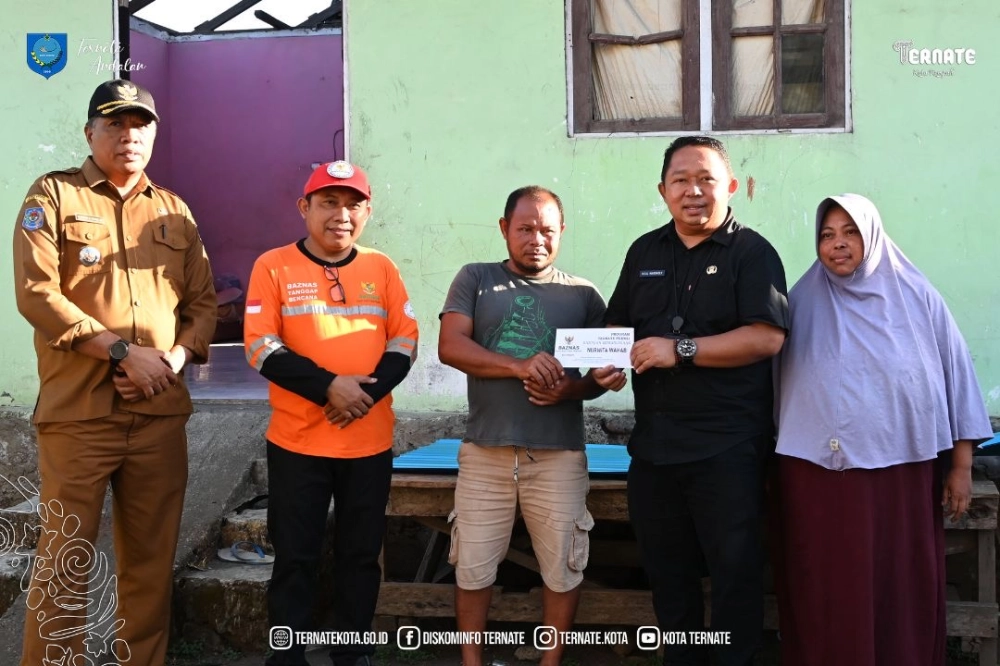 ngentot mutakhir Pemkot Ternate Beralih Sigap Bantu Korban pentil Beliung, Material Bangunan Langsung Disalurkan