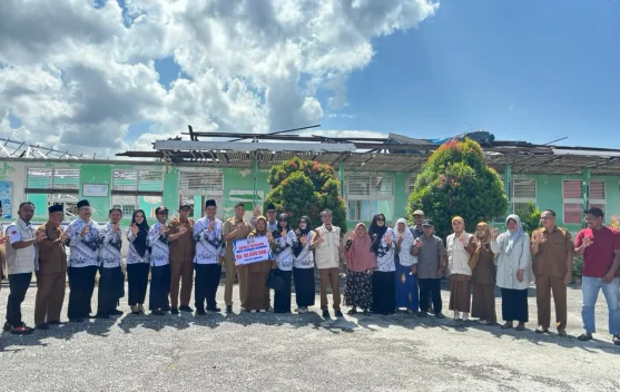 ngentot anyar PGRI Bengkalis Salurkan Donasi Korban pentil Beliung Bandar Laksamana