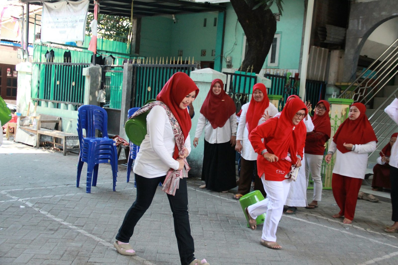ngentot anyar Serunya Ning Lia Jarik pentil Beliung Bareng Penduduk Jemur Wonosari
