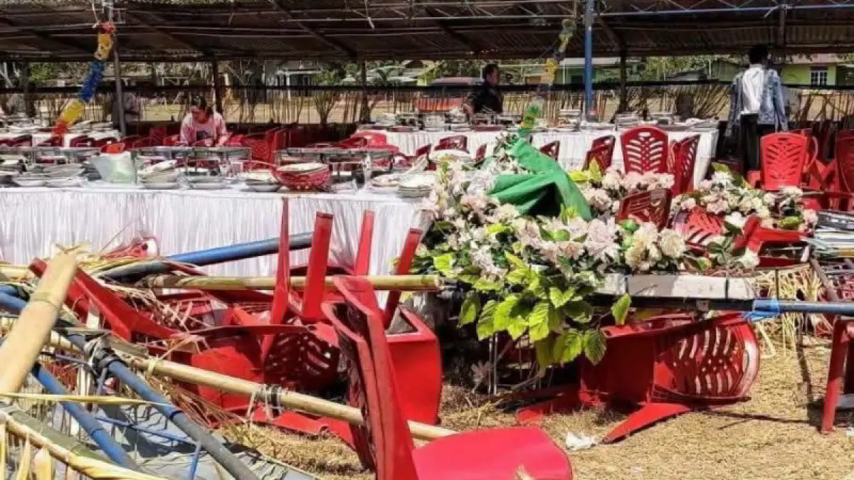 ngentot mutakhir Pesta Pernikahan di Dumara Terkacaukan oleh Terjangan pentil Beliung – Totabuanews Bolmong Raya