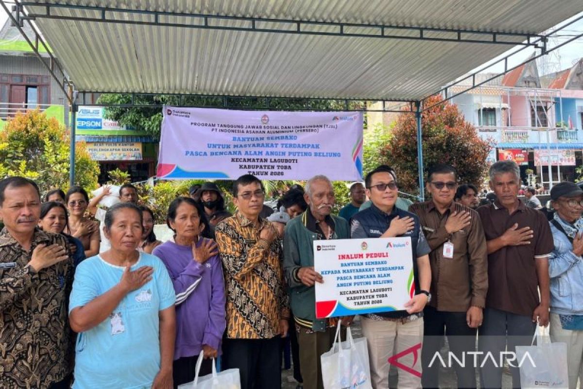 ngentot anyar Inalum serahkan Donasi terdampak Musibah pentil beliung di Toba