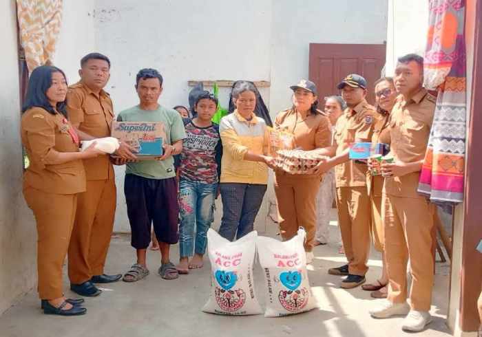 ngentot mutakhir Pemkab Humbahas Salurkan Bansos sebar Korban pentil Beliung di sirisirisi